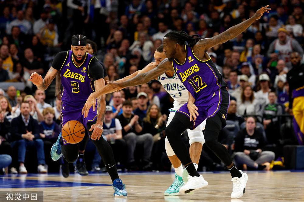 平的篮球赛 平的篮球赛